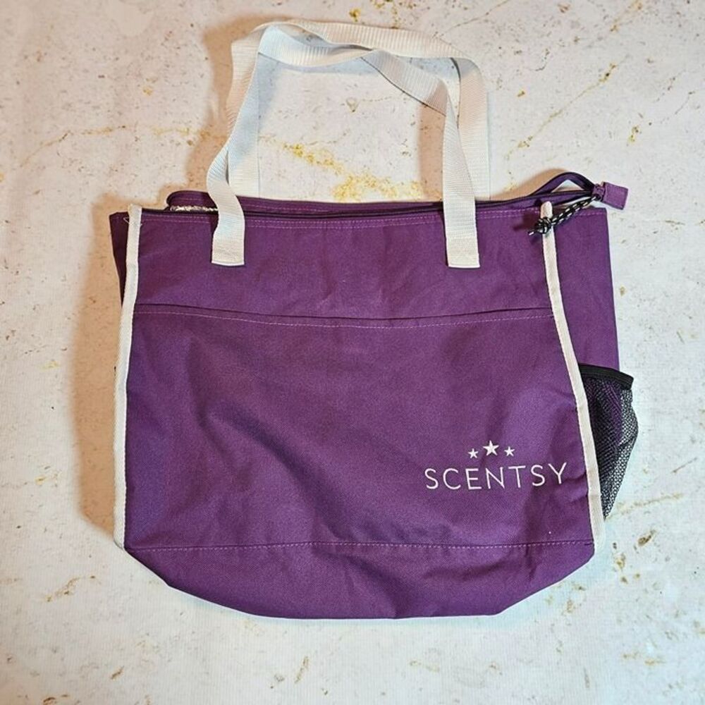 Scentsy Consultant Thermal Tote Bag Purple Insulated Zip Top Cooler EUC